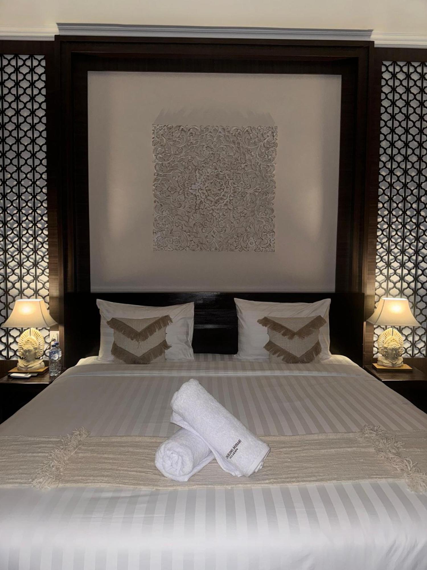 Kelingking Mesari Villa And Spa Batumadeg ภายนอก รูปภาพ
